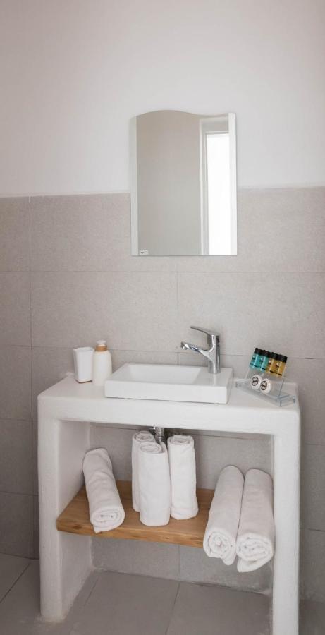 Provatas Sarantis Suites & Apartments מראה חיצוני תמונה