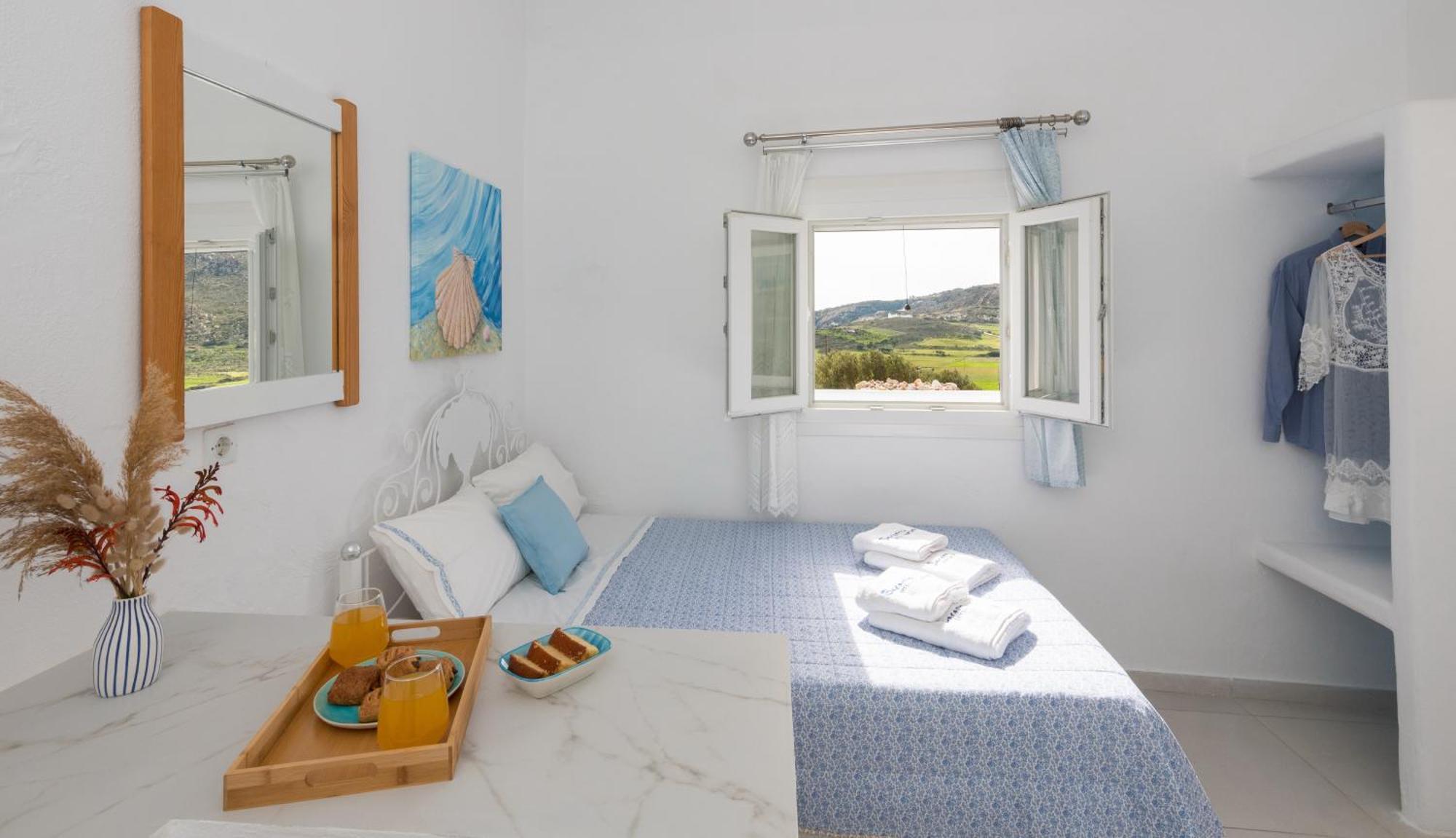 Provatas Sarantis Suites & Apartments מראה חיצוני תמונה