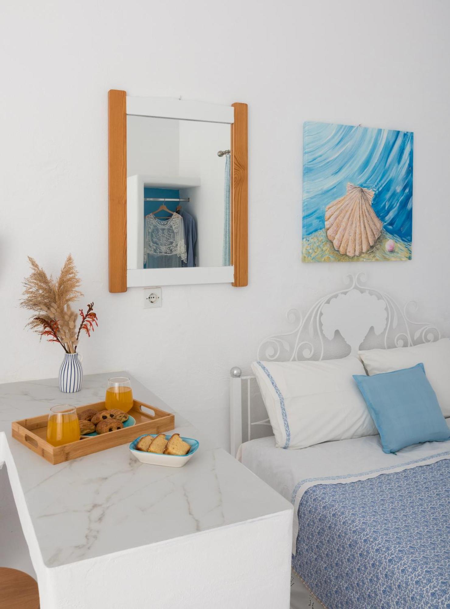 Provatas Sarantis Suites & Apartments מראה חיצוני תמונה