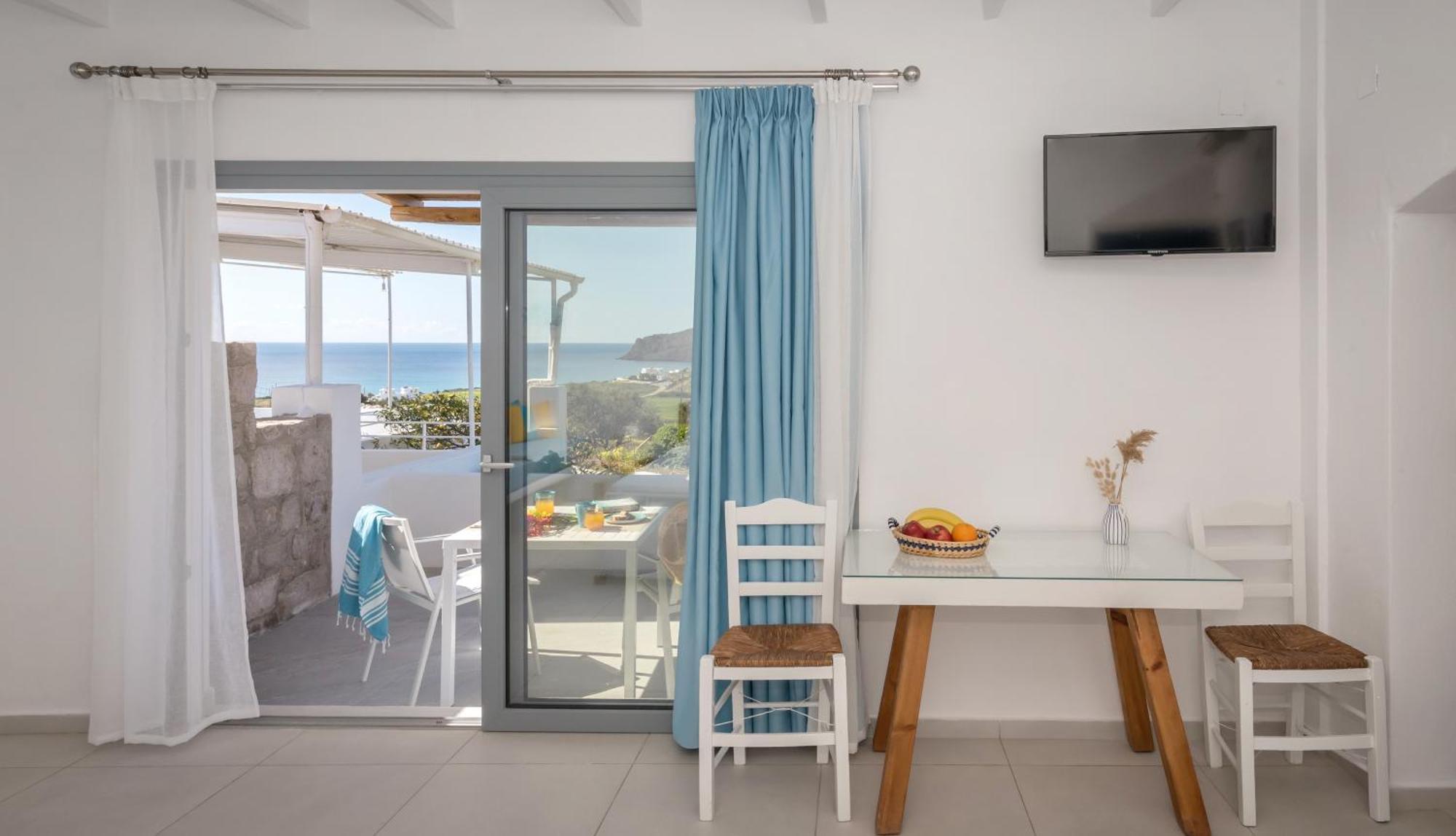 Provatas Sarantis Suites & Apartments מראה חיצוני תמונה